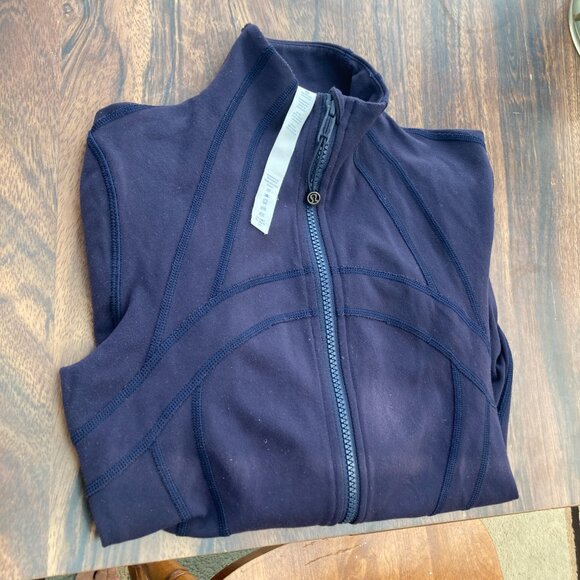 Lululemon Define Mesh-Back Jacket - Picture 2 of 4